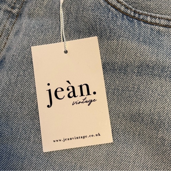 Custom Jeàn Vintage Levi’s Denim Shorts - Picture 4 of 4